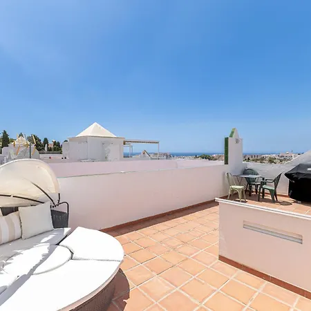 Townhouse Close To Burriana Apartment Nerja